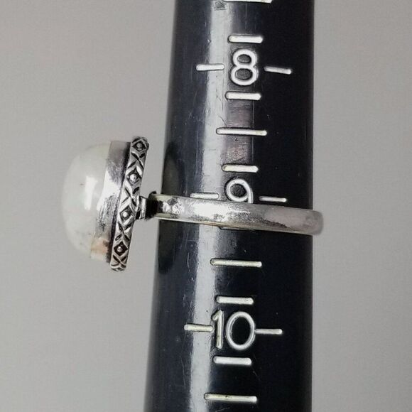 Vintage Light Gray Cabochon Stone Ring, Bezel Set Silver Tone Size 9 Band - Picture 5 of 8